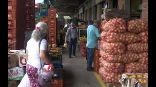 Hay intermitencia en llegada de alimentos a la Central Mayorista por paro minero [upl. by Gies873]