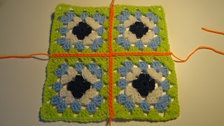 Granny Square aan elkaar haken [upl. by Blasien]