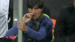 BIZARRO Tecnico da Alemanha Joachim Löw e Rooney Comendo Meleca 27062010 REPORTAGEM COMPLETA HD [upl. by Sivaj]