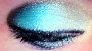 Blue Green Eyeshadow Tutorial [upl. by Daly]