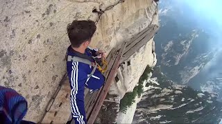 Hua Shan plank walk  Harness [upl. by Allin]