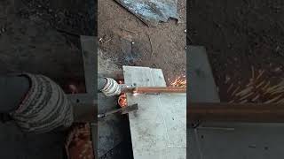 Cutting metal with a plasma cutter is very easy plasmacutter plasma urcristiano youtubeshorts [upl. by Aneem]