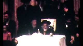 Historical Footage Satmar Rebbe Reb Yoel Teitelbaum רבי יואל טייטלבוים מסאטמר זיעquotא [upl. by Warms241]