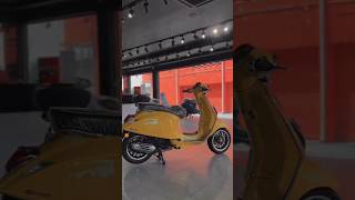 Vespa Sprint new 150 iget abs yellow sole [upl. by Lielos]