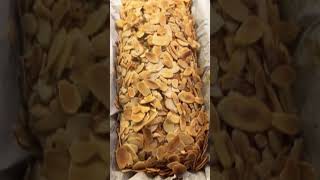 Banana bread 🍌🍞 food recipe bananabread [upl. by Ace856]