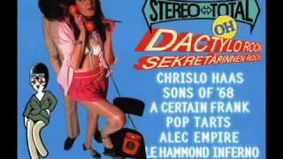 Stereo Total  Dactylo Rock MS 20 Dactylo by Chrislo Haas [upl. by Firooc]