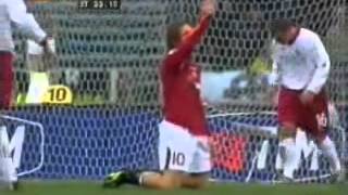 Roma Livorno 2004 gol fantastico annullato a Totti [upl. by Arlie]