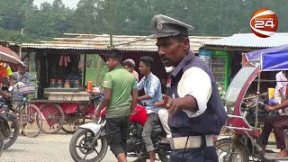 দেড় যুগ ধরে বিনা পারিশ্রমিকে ট্রাফিকের কাজ করে যাচ্ছেন আজহার [upl. by Amein]