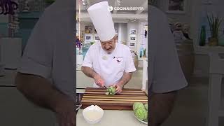 Cómo LIMPIAR ALCACHOFAS fácilmente con Karlos Arguiñano 👨🏻‍🍳 Shorts [upl. by Brennan70]