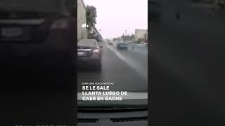 Se le sale una llanta a automóvil luego de caer en un bache del Edomex nmas shorts edomex [upl. by Atikihs]