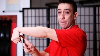 How to Do Hyun Sau aka Circling Hand  Wing Chun [upl. by Nyvrem875]