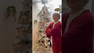 How mom decorates a Christmas tree VS grandma 🤣 comedy [upl. by Sabino]