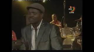 Leonard karikoga zhakata live in gutu mupandawana heroesplush gala [upl. by Attenyt]