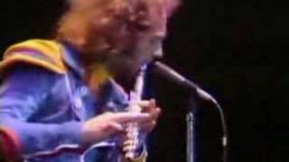 Ian Anderson flute solo 1976 [upl. by Lapotin]