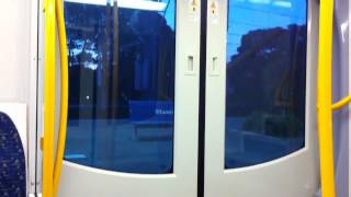 シドニー鉄道 アナウンスとドア開閉 CityRail Door Open and Close with Announcement [upl. by Annerb]