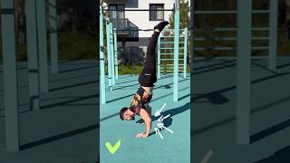 Klucz do prawidłowego balansu w HANDSTAND 🤸‍♀️🔑 streetworkout gimnastyka kalistenika handstand [upl. by Ninahs]