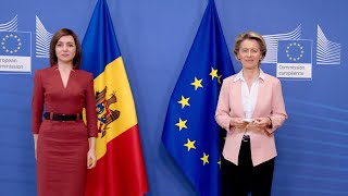 Ursula von der Leyen welcomes the President of Moldova Maia SANDU in Brussels [upl. by Hermione8]