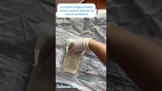 Colocación de guantes estériles con técnica abierta hospital enfermera guantes medico [upl. by Eiramanig]