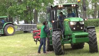 Wyjątkowy uczniowski pokaz maszyn rolniczych i prac polowych  VII Edycja Agroshow Trzcianka 2016 [upl. by Barboza]