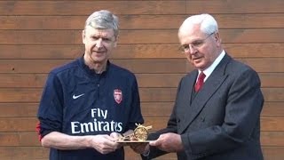 Wenger llega a 1000 partidos con Arsenal [upl. by Ahsyad]