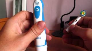 Szczoteczka do zębów Braun OralB 3D White na baterie [upl. by Erleena]