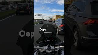 Motor dashcammomenten 🏍️😳 [upl. by Hgeilhsa]