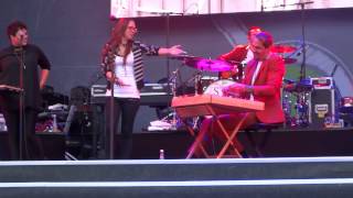 Stefanie Heinzmann  Too Close Alex Clare Cover Hannover Ideen Expo 2013 HD 1080 [upl. by Julian]