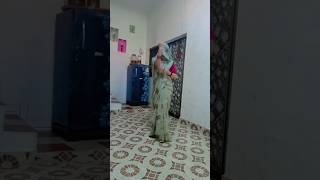 Chori banja botal daru ki dance shortfeeds shortvideo viralsong trending youtubevideo viral [upl. by Enuahs]