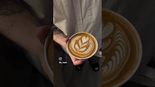 how to make perfect latte artperfect latte art designs for beginners barista [upl. by Snowber]