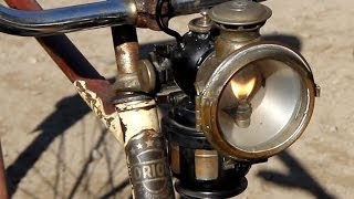 Lucas quotKing of the roadquot Acetylene Carbide Bicycle Lamp [upl. by Karin]