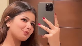 Bombay trip with my friend ☺️yashvi patel vlogs  travel vlogs funny happiness [upl. by Haymo]