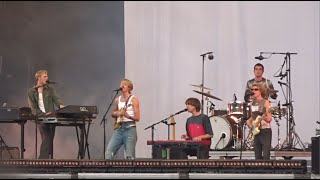 Parcels  Trance Intro amp Lightenup Live Paris Rock en Seine 2022 [upl. by Niarfe629]