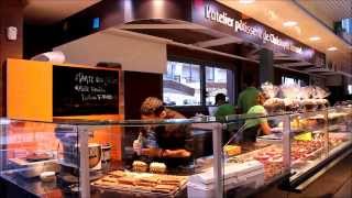 La vie de lAtelier Pâtisserie de Christophe ROUSSEL sous les Halles de la Baule [upl. by Ingeberg777]