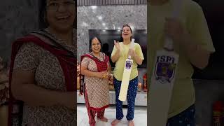 Nikita or mummy laughing kiyun kar rhi hai 😑 shorts youtubeshorts gauravaroravlogs [upl. by Luahs51]