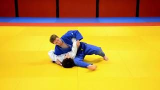 1🥋 崩袈裟固 Kuzure Gesa Gatame  Kuzure Kesa Gatame [upl. by Ettelloc873]