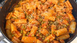 RIGACUORI CON SALSICCIA PISELLI E POMODORO di Betty e Marco  Ricetta facile e veloce [upl. by Sama]