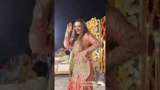 Alishba Anjum Dance On Weeding [upl. by Kristen]