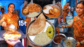 Bangalore Kantama Aunty Selling Breakfast Only 7₹  Special Idli Dosa Vada  Street Food India [upl. by Sidoma246]