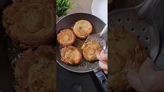 Bread and potato se bani recipe tasty 😋 nasta recipe shorts shortvideo [upl. by Geordie]