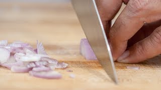 How to Peel Slice Dice and Chop Shallots  How to Mince Shallots  Ciseler Technique [upl. by Frech]