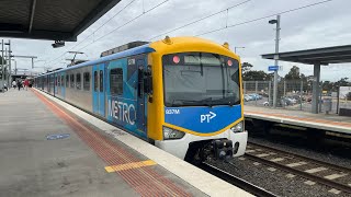 A trip from Craigieburn to Flinders Street [upl. by Edmonds798]