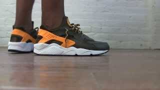 Nike Huarache LE quotZebraquot  Onfoot [upl. by Eyaj]