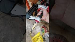 Loading and Setting PSI from Horrible Freight 2 in 1 Brad NailerPneumatic Stapler [upl. by Silbahc]