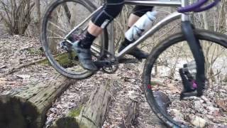 Lauf Grit vs ENVE gravel fork slo mo [upl. by Zelten]