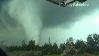 April 27 2011 Close Range Mississippi Tornado [upl. by Ellenwad]