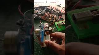 DC Motor Generator shorts diy generator [upl. by Alyakam]