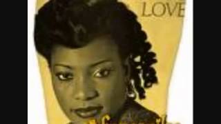 MPONGO LOVE CHANTE « ZONGA NOKI  » [upl. by Howlan]