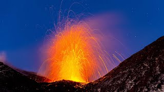 Eruzione Etna 01 dicembre 2023 [upl. by Couhp695]