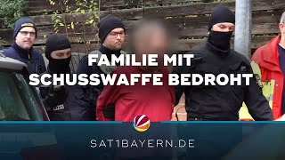 SEKEinsatz in Schwabach Mann bedroht seine Familie mit Schusswaffe [upl. by Eilsek]