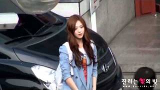 Fancam 110508 fSulli  After Inkigayo [upl. by Elleryt]